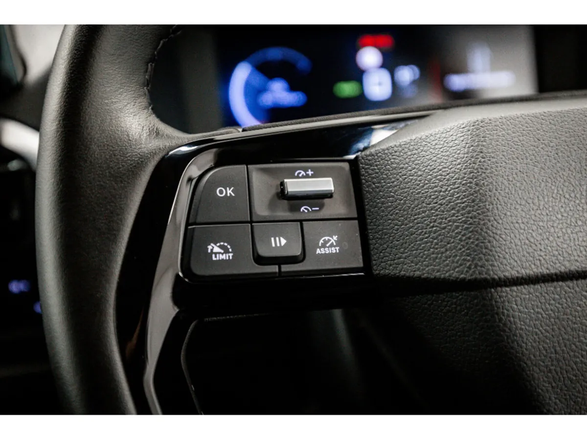 Citroen Spacetourer Estate, Electric, 2025, Green