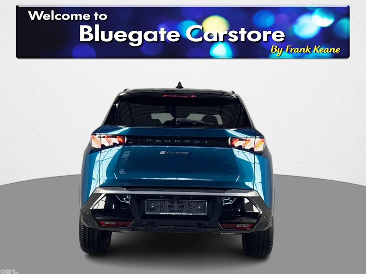 Peugeot 5008 Hatchback, Electric, 2025, Blue