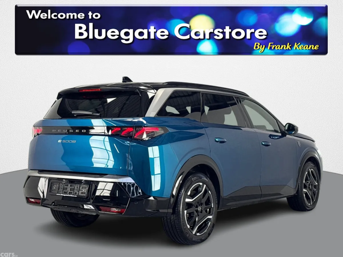 Peugeot 5008 Hatchback, Electric, 2025, Blue