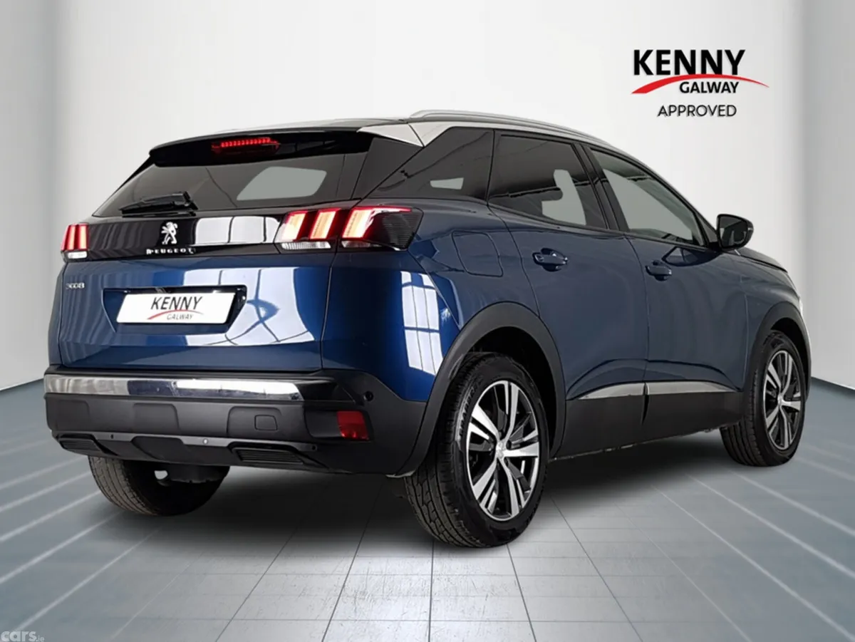Peugeot 3008 MPV, Diesel, 2023, Blue