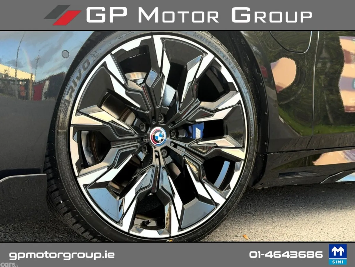 BMW 5-Series Saloon, Petrol Plug-in Hybrid, 2026, Black