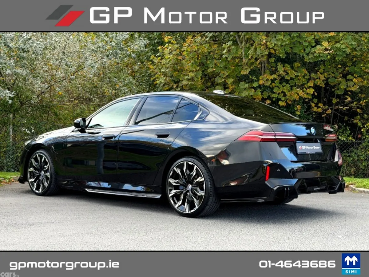 BMW 5-Series Saloon, Petrol Plug-in Hybrid, 2026, Black