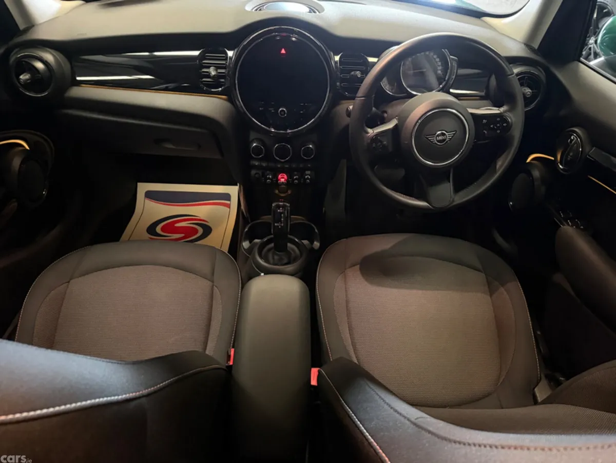 Mini Cooper Estate, Petrol, 2022, Green