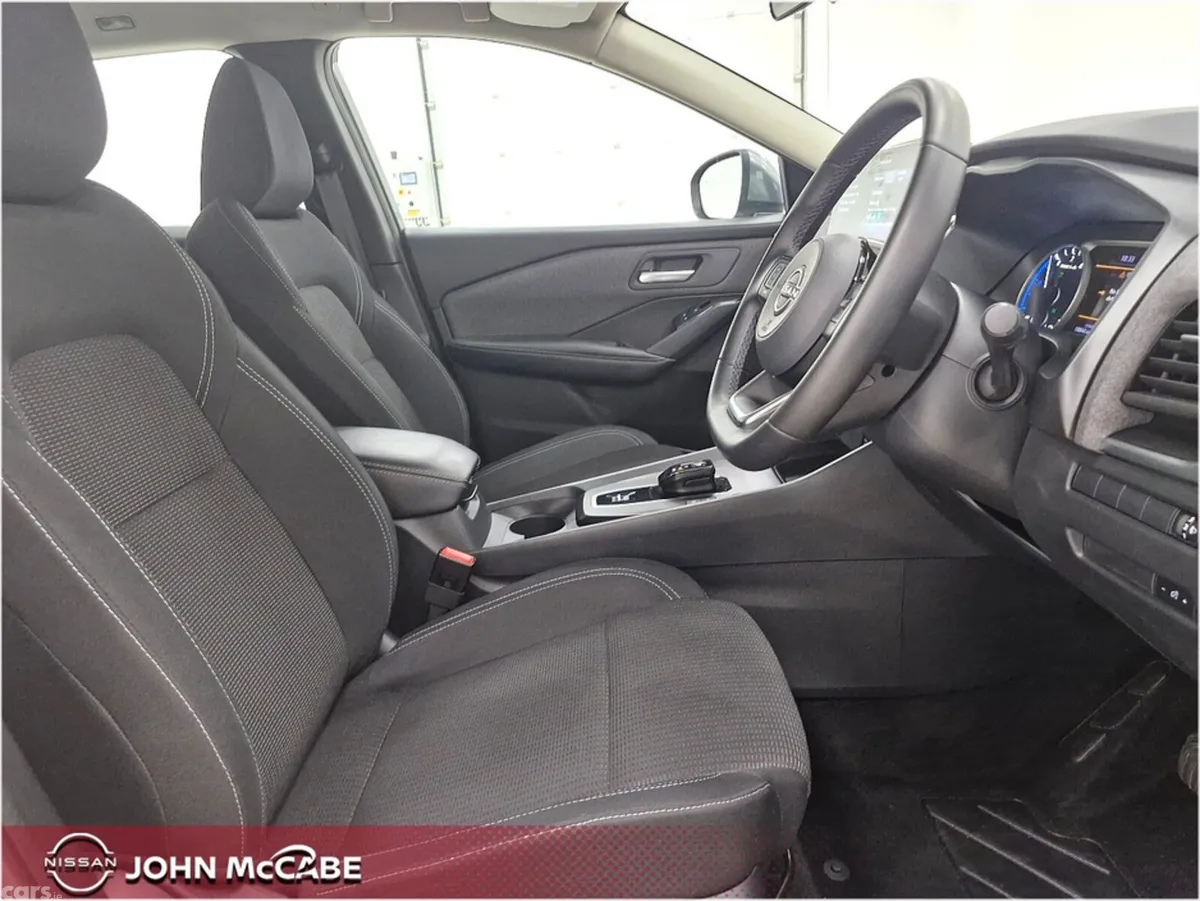 Nissan Qashqai MPV, Petrol Hybrid, 2025, Grey