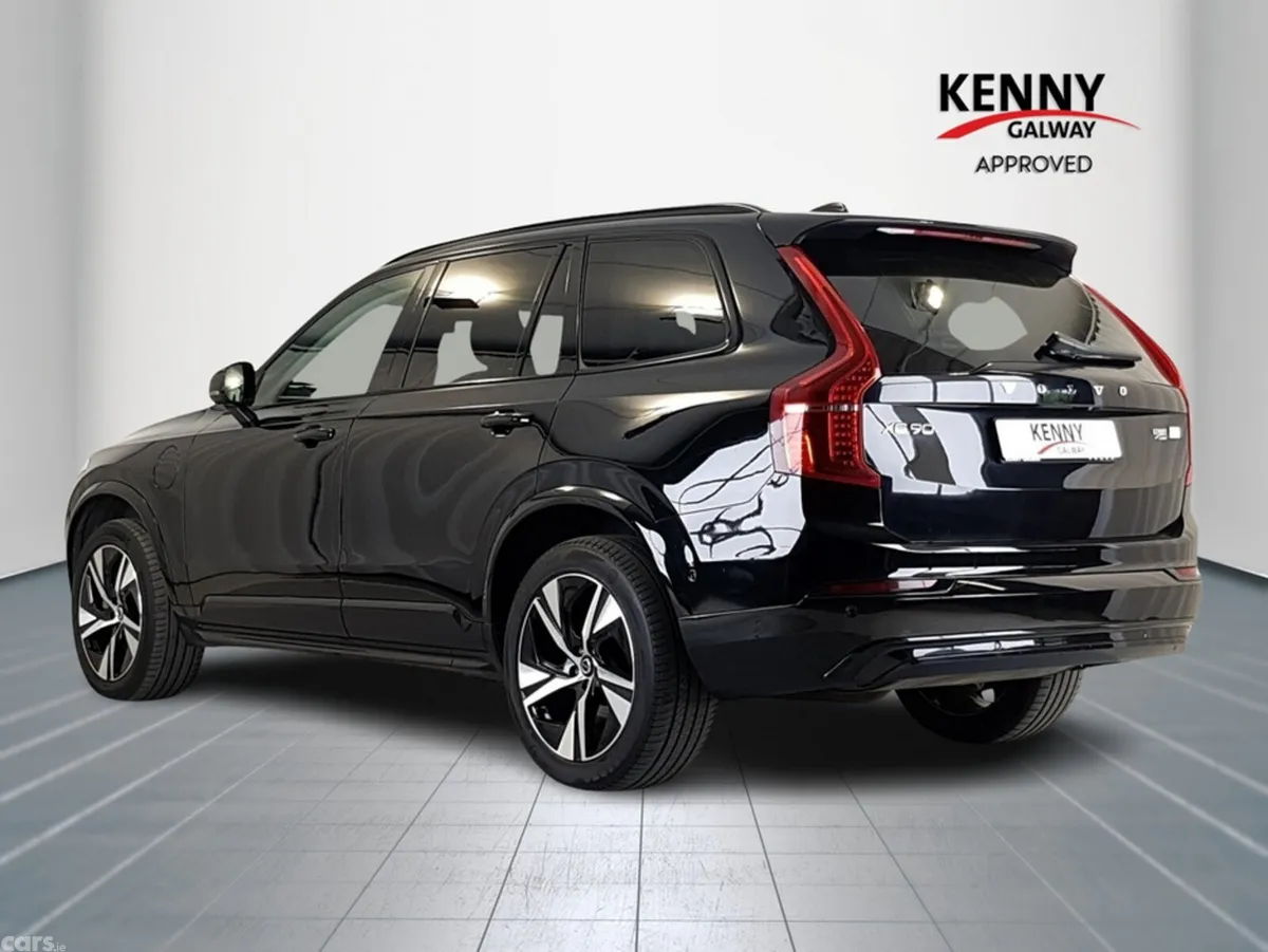 Volvo XC90 MPV, Petrol Plug-in Hybrid, 2024, Black