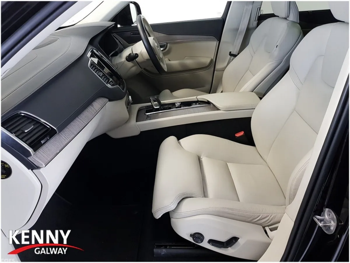 Volvo XC90 MPV, Petrol Plug-in Hybrid, 2024, Black