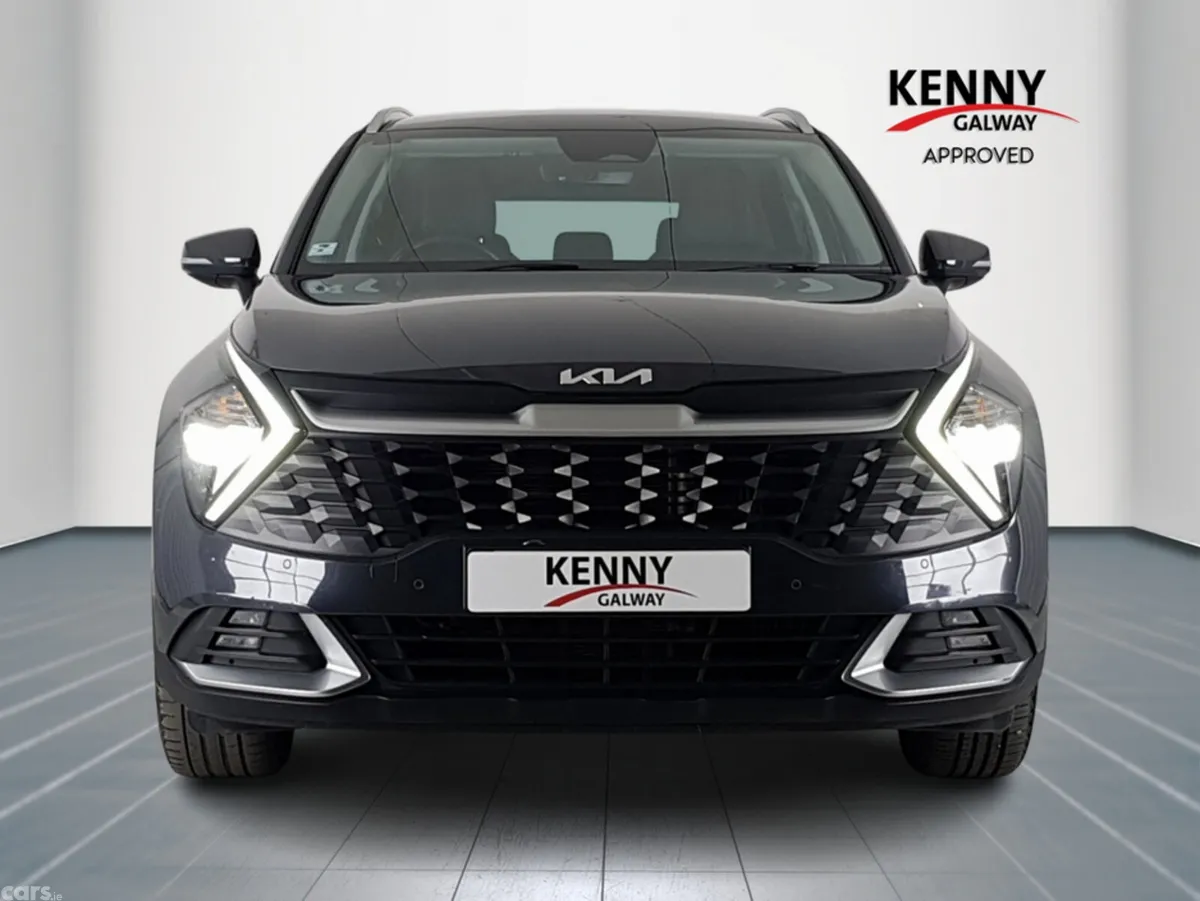 Kia Sportage MPV, Diesel, 2023, Grey