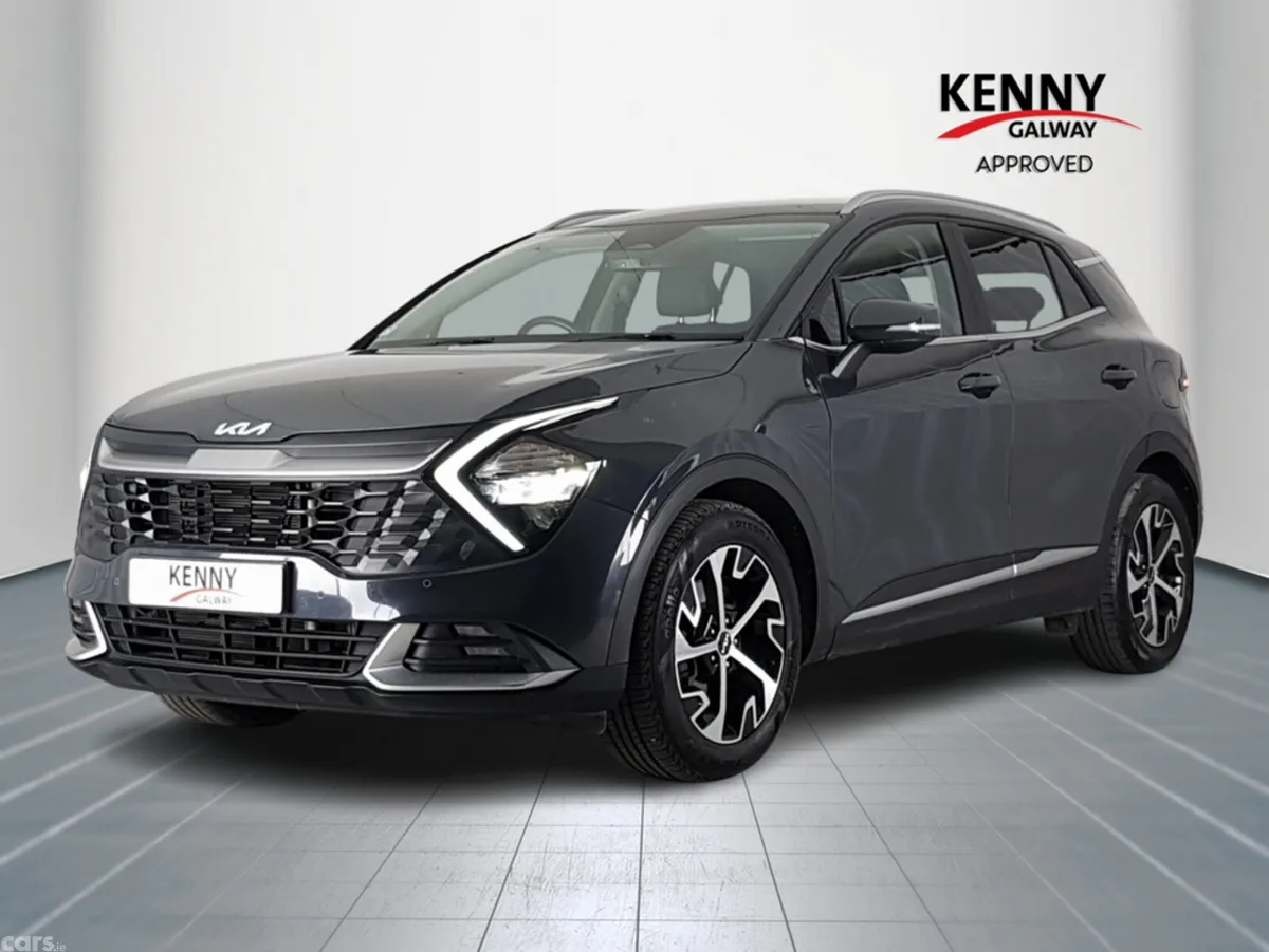 Kia Sportage MPV, Diesel, 2023, Grey