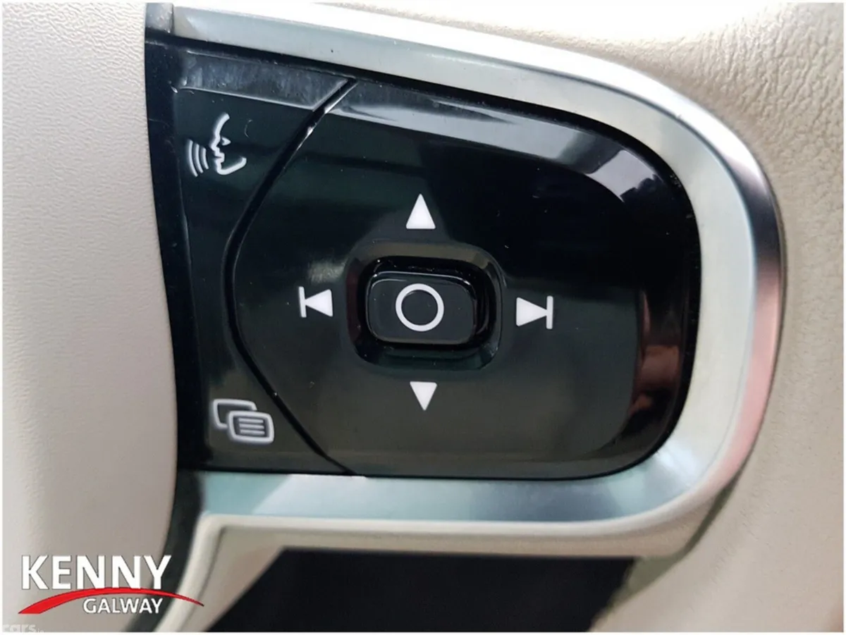 Volvo XC90 MPV, Petrol Plug-in Hybrid, 2024, Black