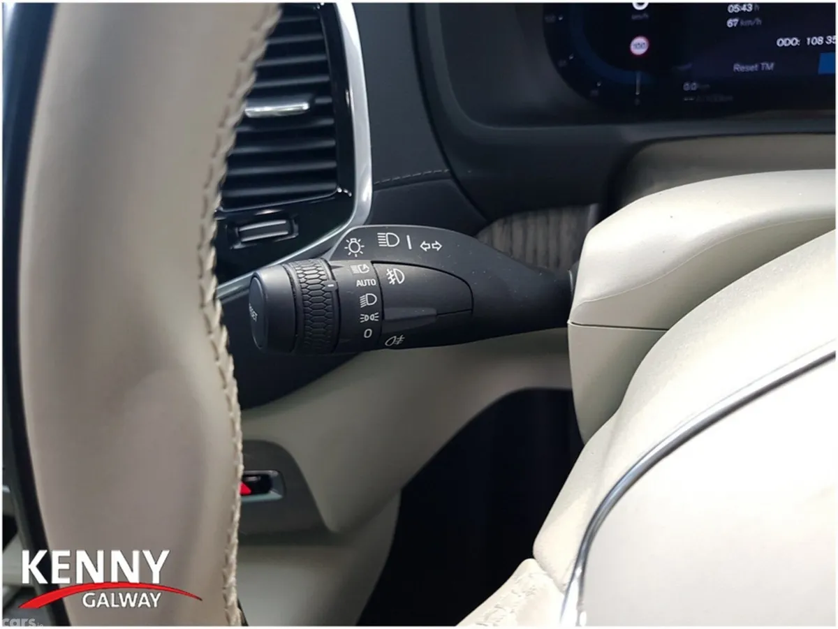 Volvo XC90 MPV, Petrol Plug-in Hybrid, 2024, Black
