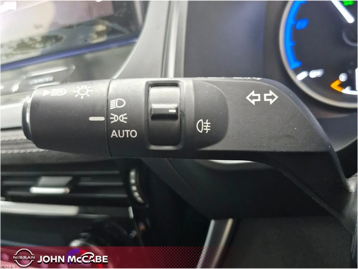 Nissan Qashqai MPV, Petrol Hybrid, 2025, Grey