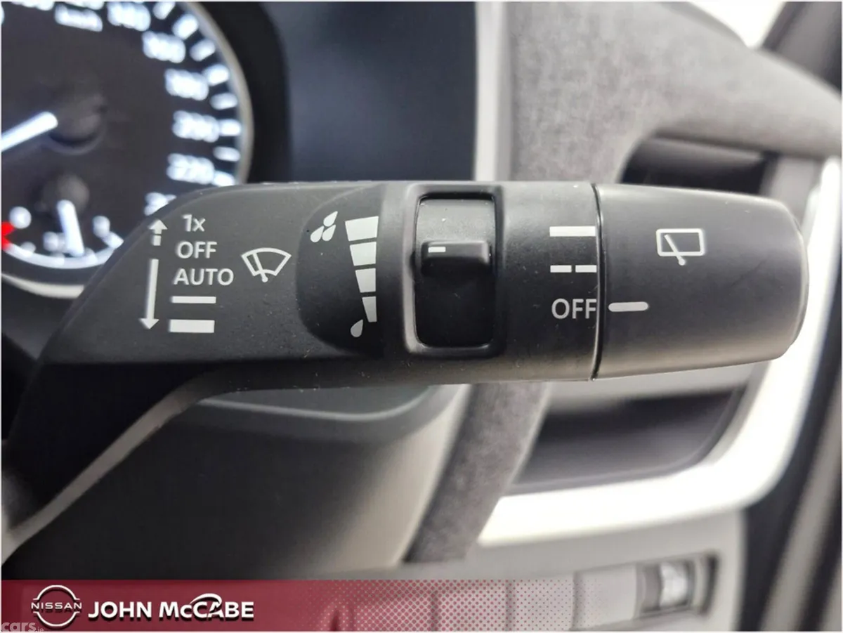 Nissan Qashqai MPV, Petrol Hybrid, 2025, Grey