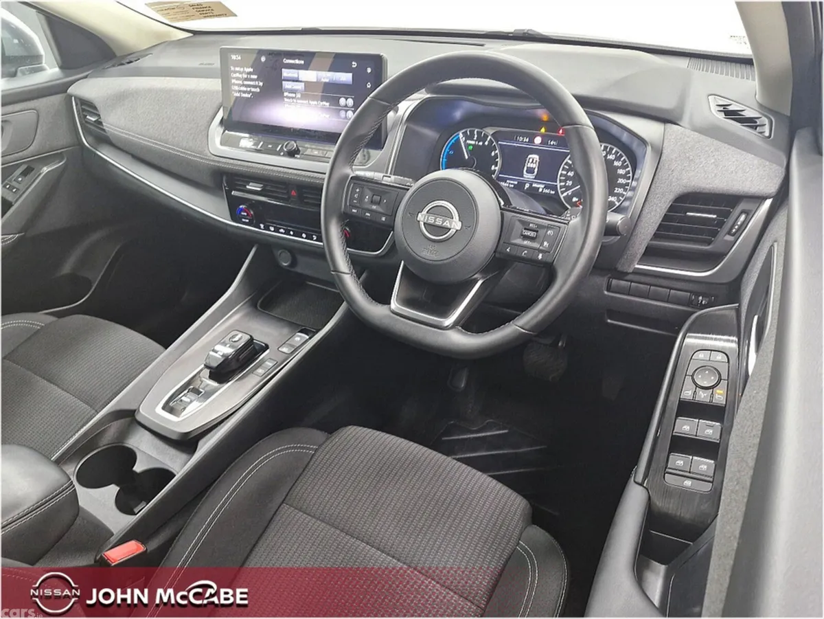 Nissan Qashqai MPV, Petrol Hybrid, 2025, Grey