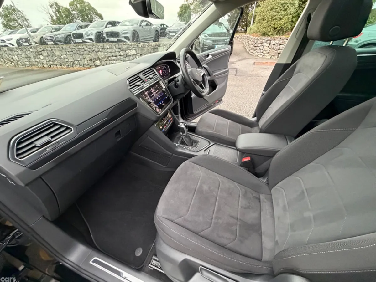 Volkswagen Tiguan SUV, Diesel, 2023, Black