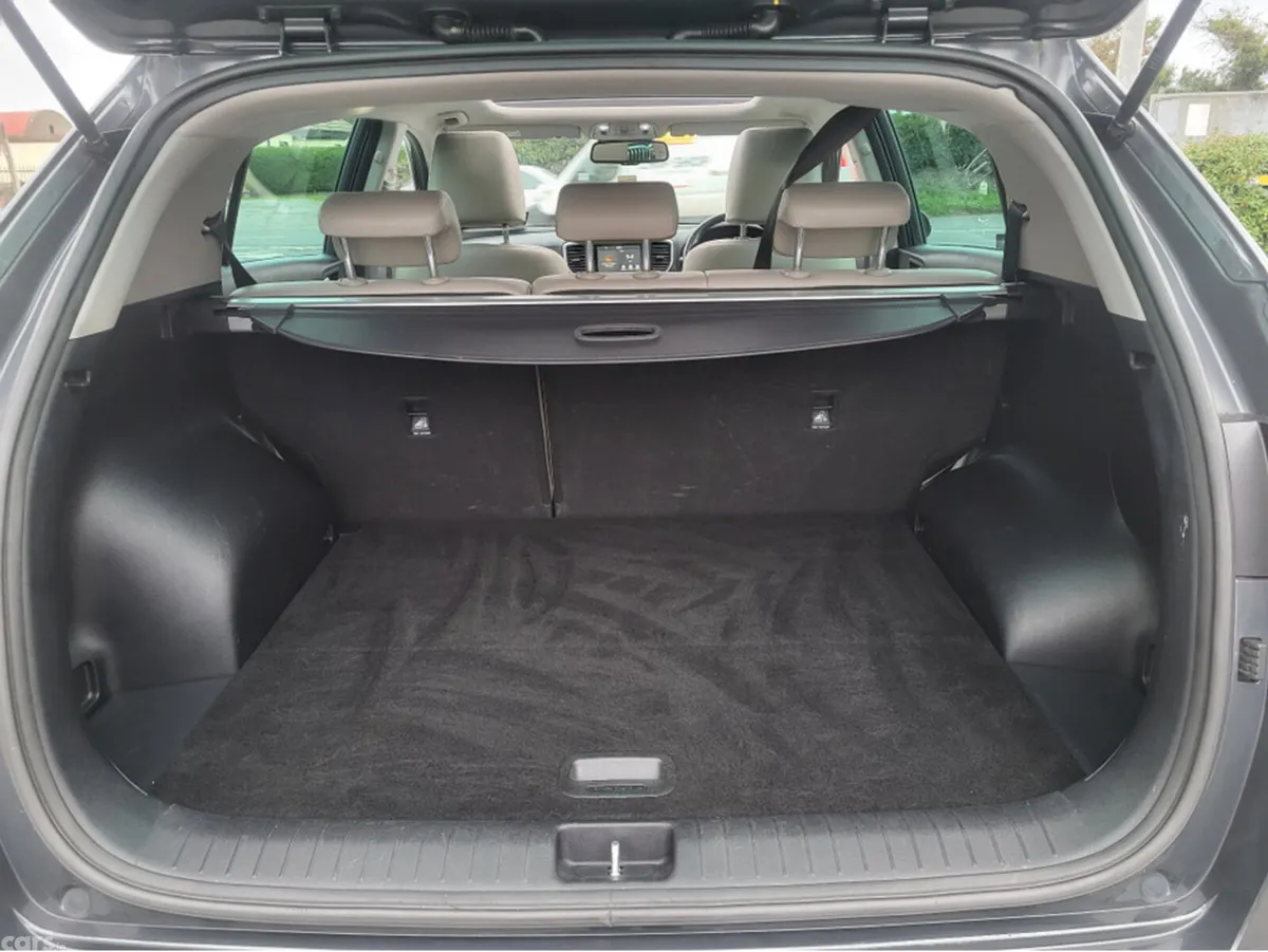 Kia Sportage MPV, Diesel Hybrid, 2020, Grey