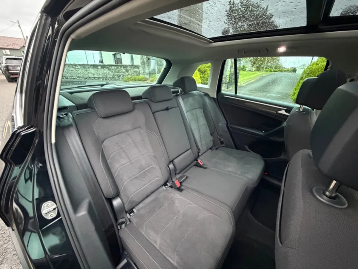 Volkswagen Tiguan SUV, Diesel, 2023, Black