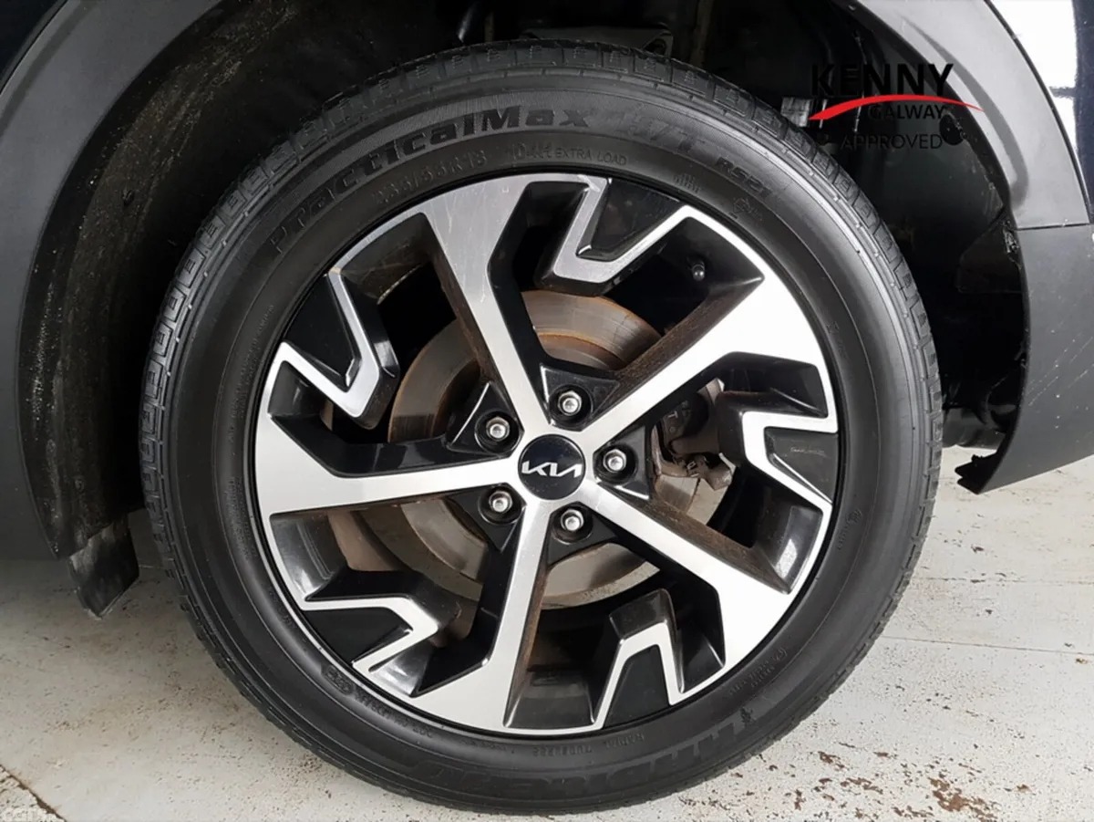 Kia Sportage MPV, Diesel, 2023, Black