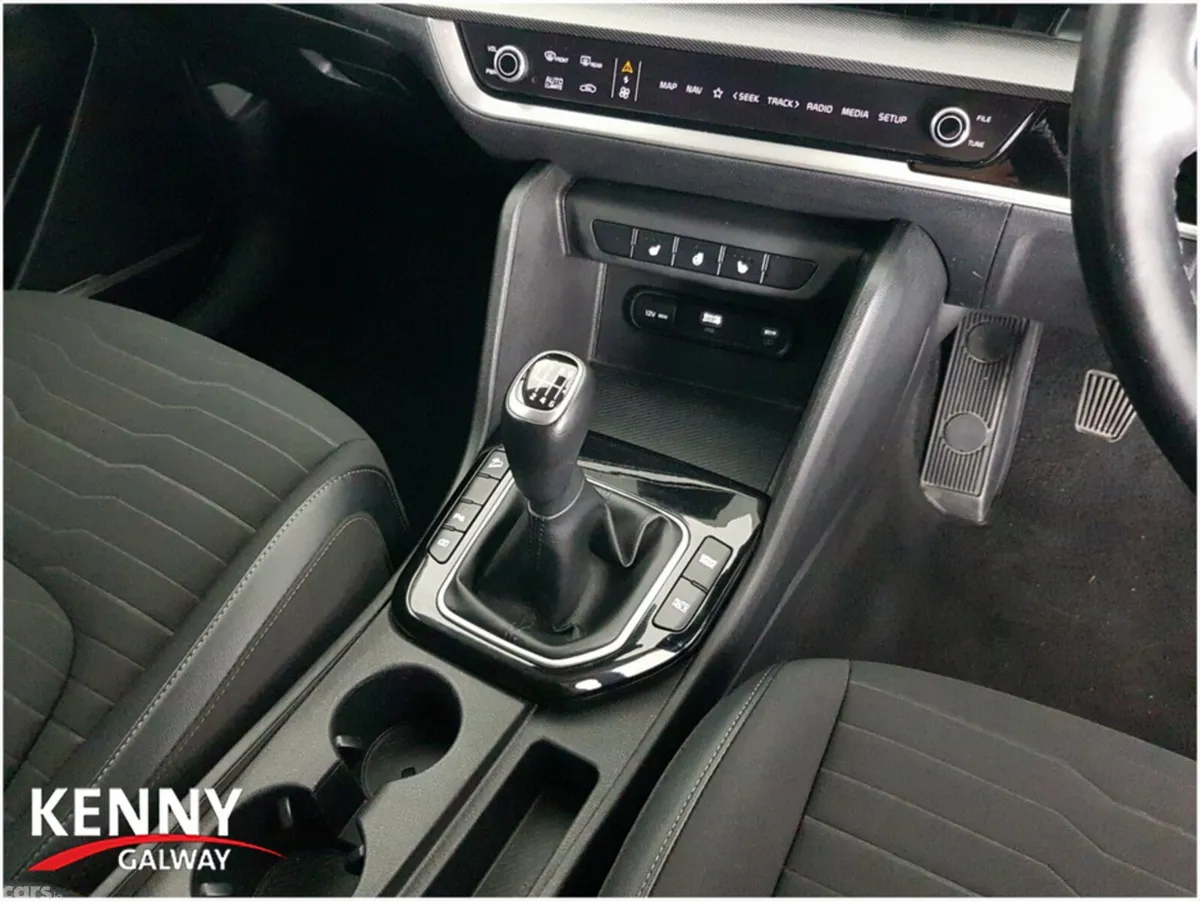 Kia Sportage MPV, Diesel, 2023, Grey