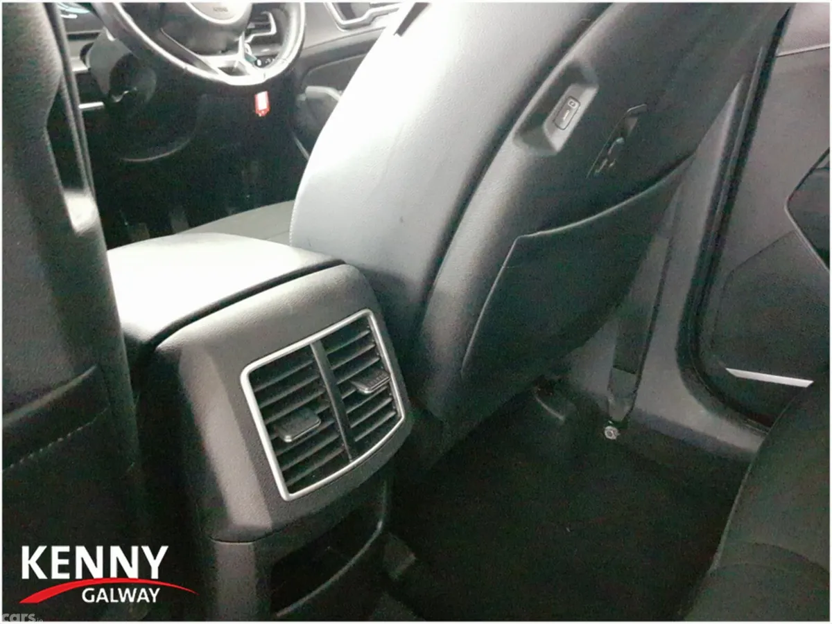 Kia Sportage MPV, Diesel, 2023, Grey