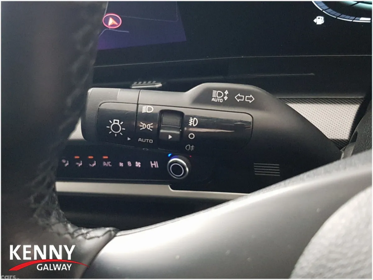 Kia Sportage MPV, Diesel, 2023, Grey