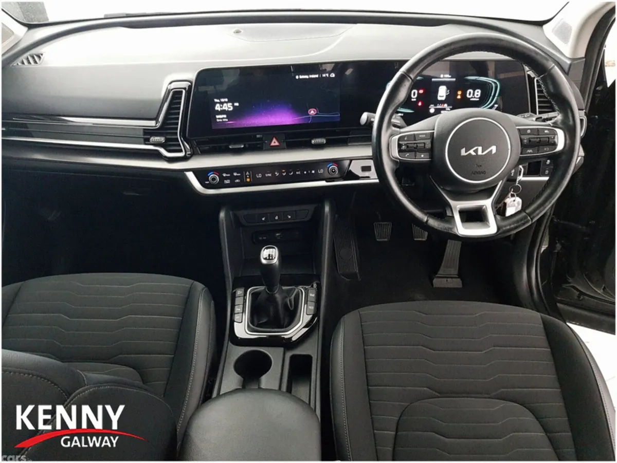 Kia Sportage MPV, Diesel, 2023, Black