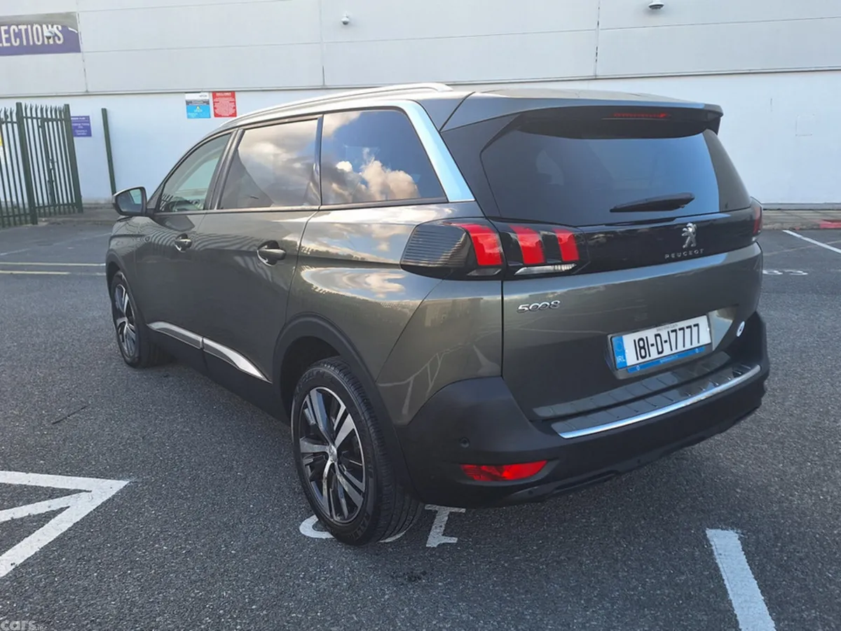 Peugeot 5008 MPV, Petrol, 2018, Grey