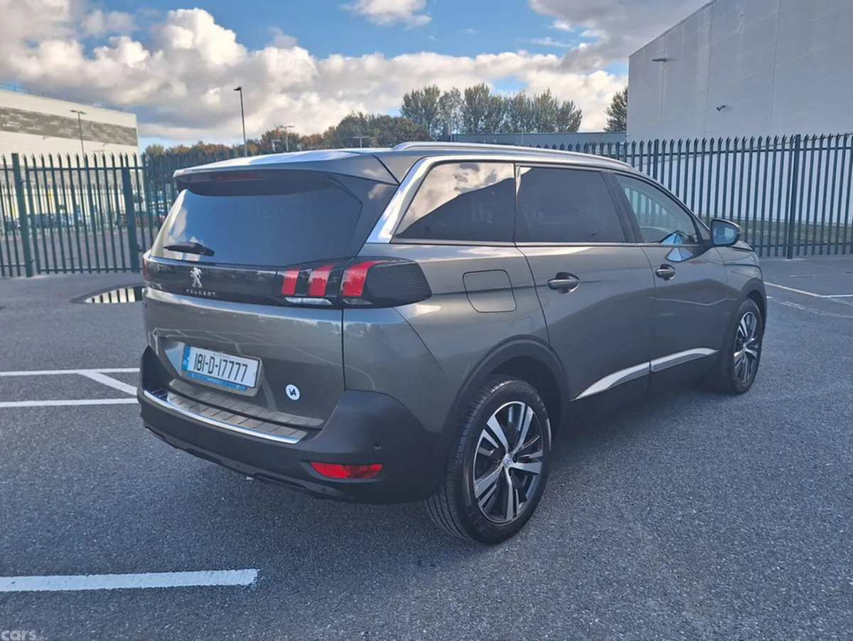 Peugeot 5008 MPV, Petrol, 2018, Grey