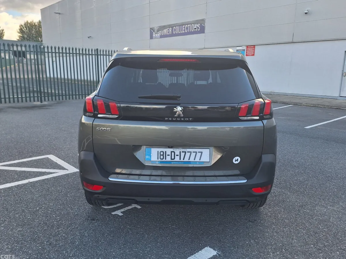 Peugeot 5008 MPV, Petrol, 2018, Grey