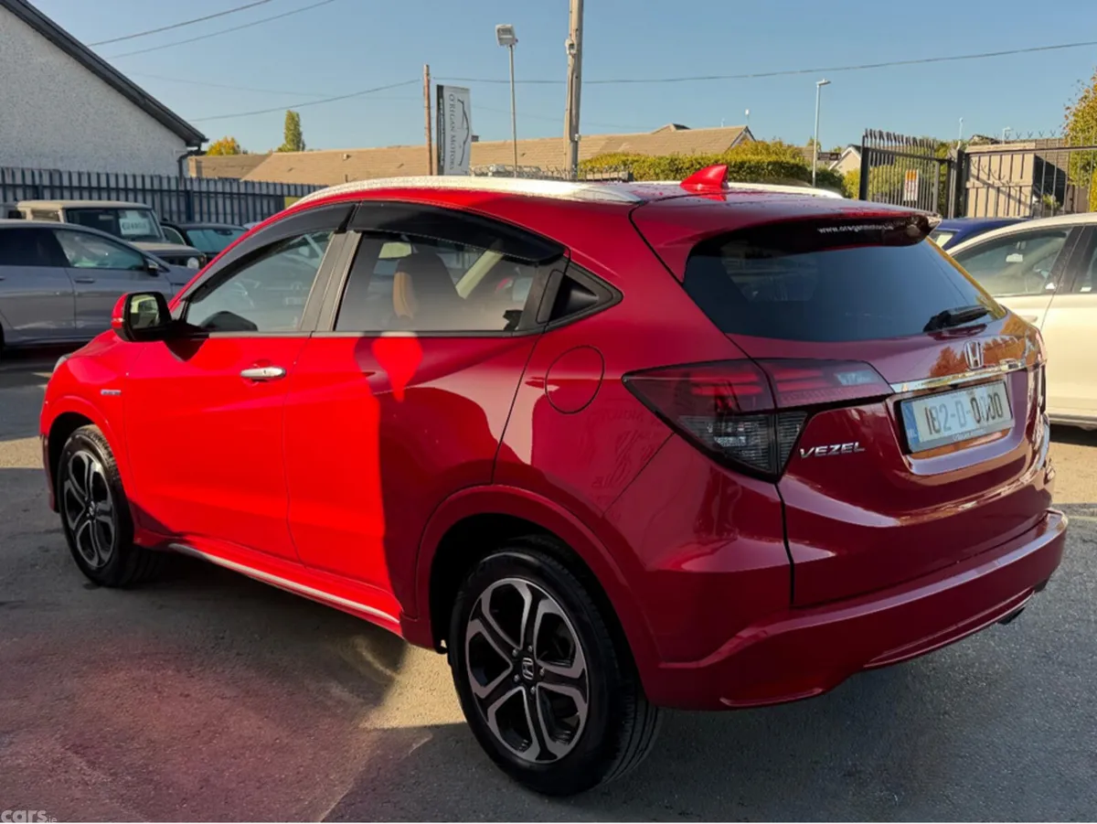 Honda Vezel SUV, Petrol Hybrid, 2018, Red