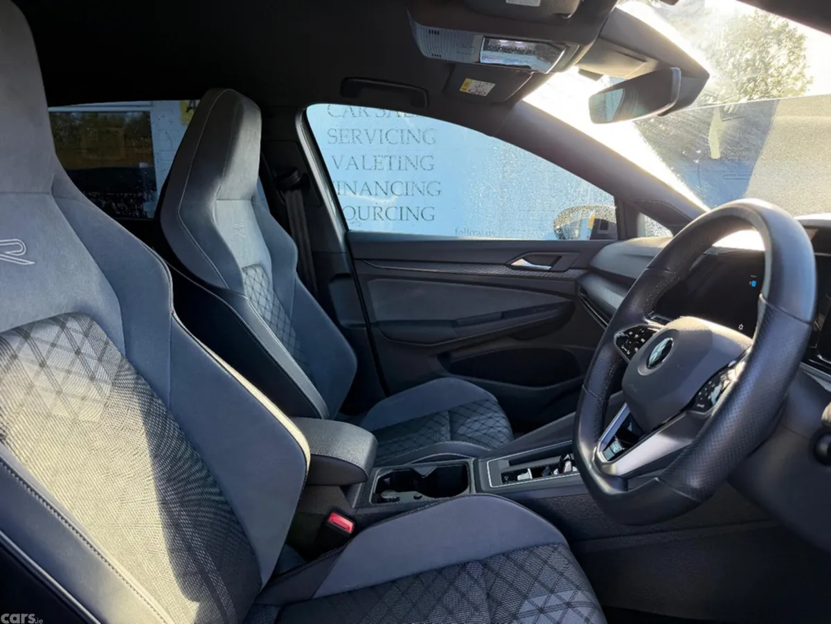 Volkswagen Golf Hatchback, Petrol Hybrid, 2021, Grey