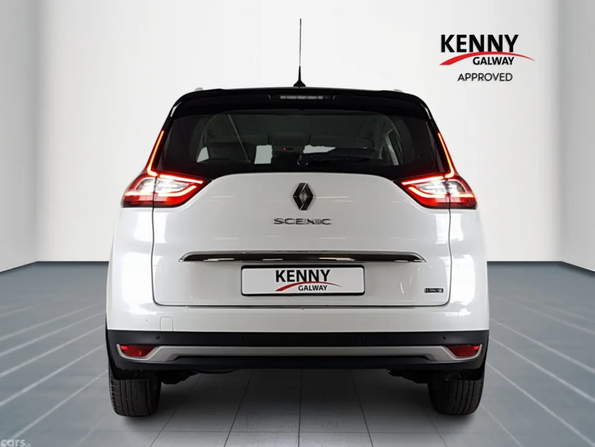 Renault Grand Scenic Hatchback, Diesel, 2017, White
