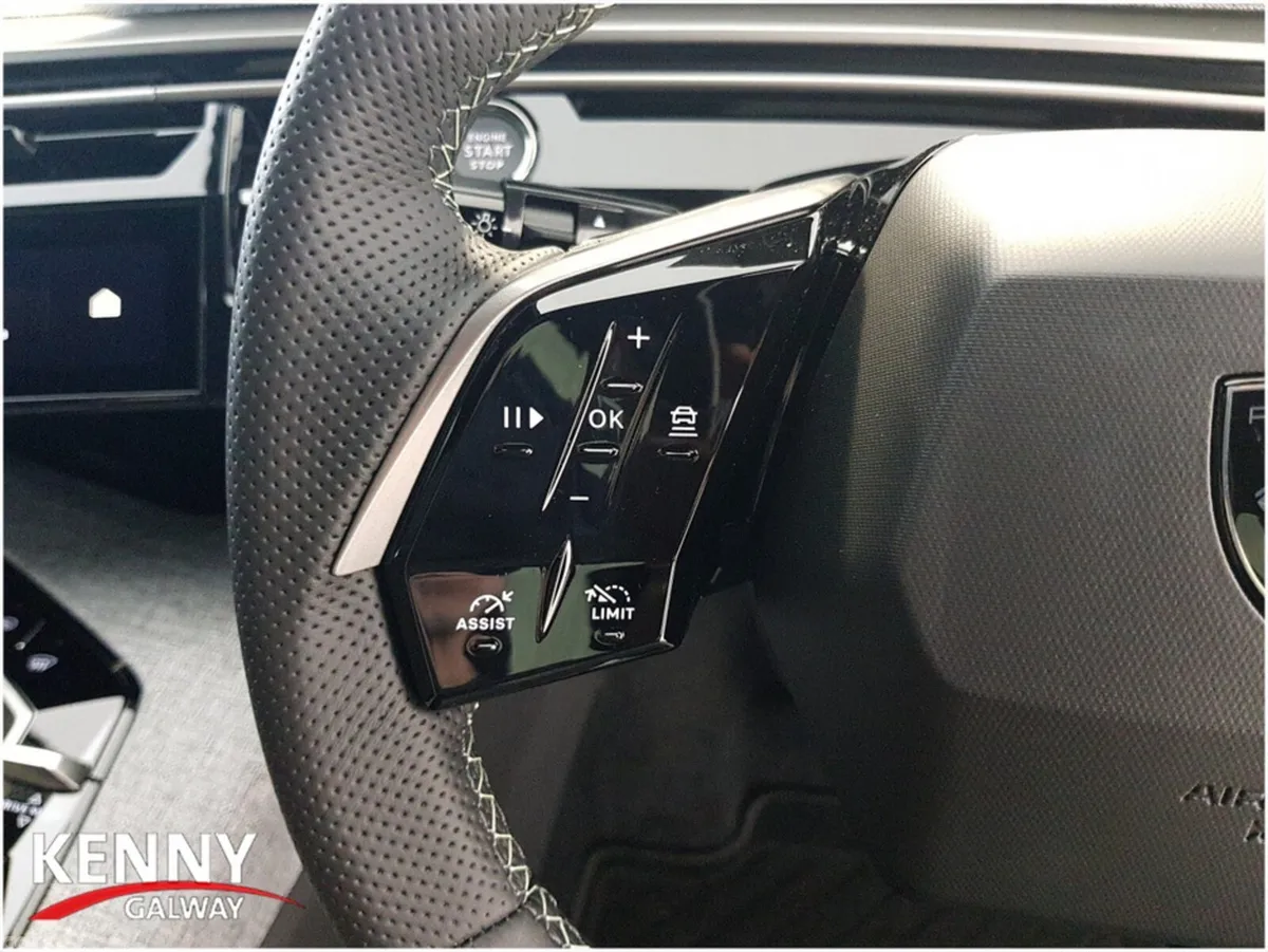 Peugeot 3008 MPV, Electric, 2024, White