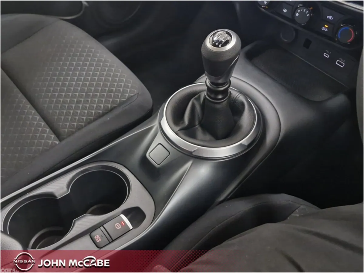 Nissan Juke MPV, Petrol, 2026, Red