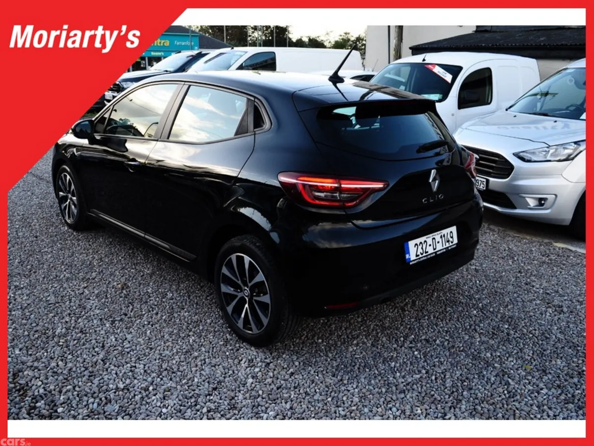 Renault Clio Hatchback, Petrol, 2023, Black