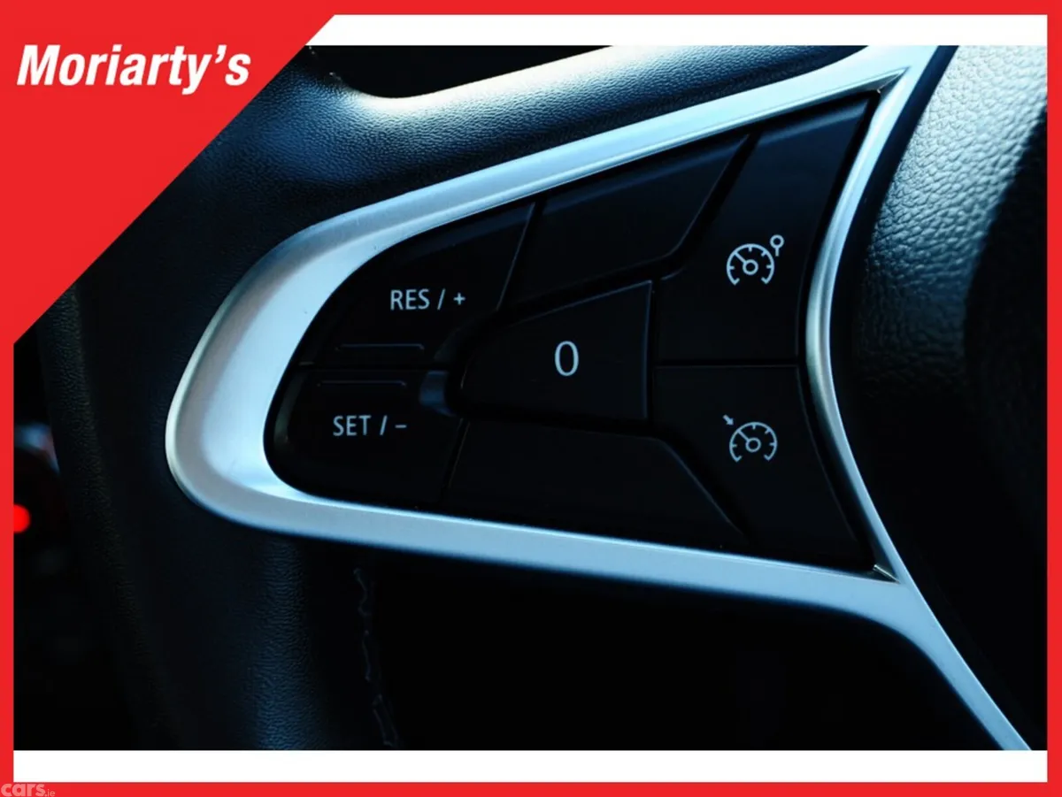 Renault Clio Hatchback, Petrol, 2023, Black