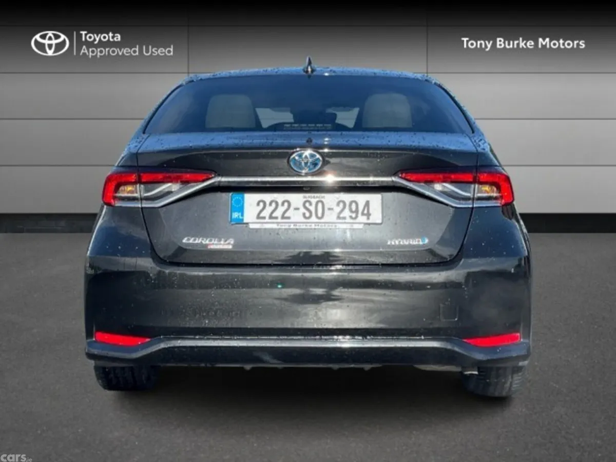 Toyota Corolla Saloon, Petrol Hybrid, 2022, Black