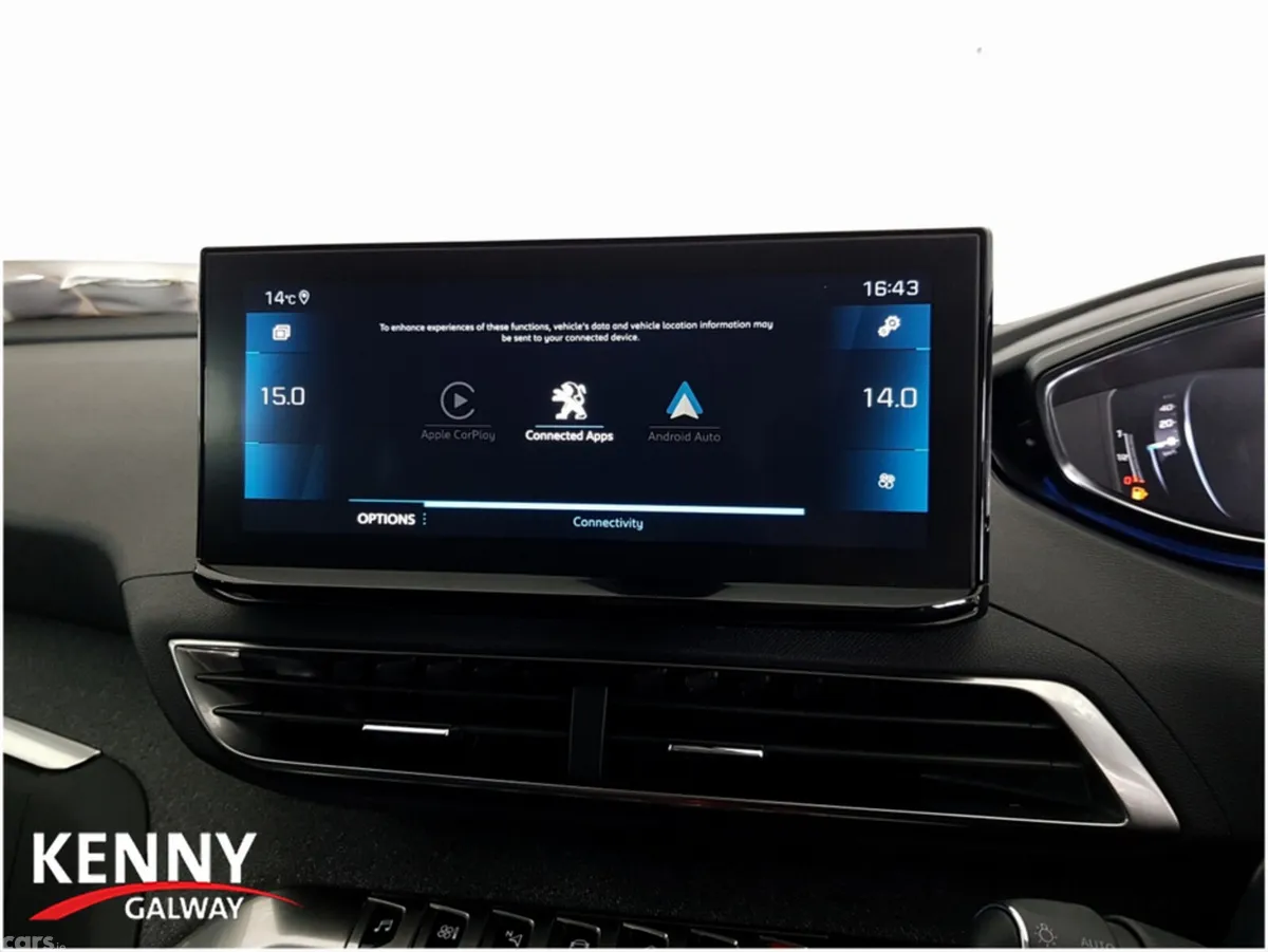 Peugeot 5008 MPV, Petrol, 2021, Blue