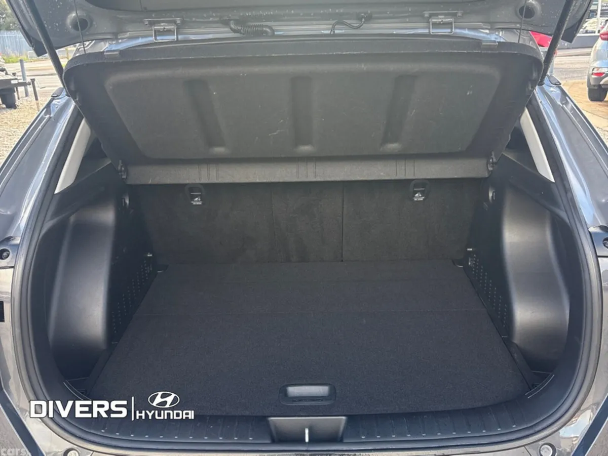 Hyundai KONA MPV, Petrol Hybrid, 2024, Grey
