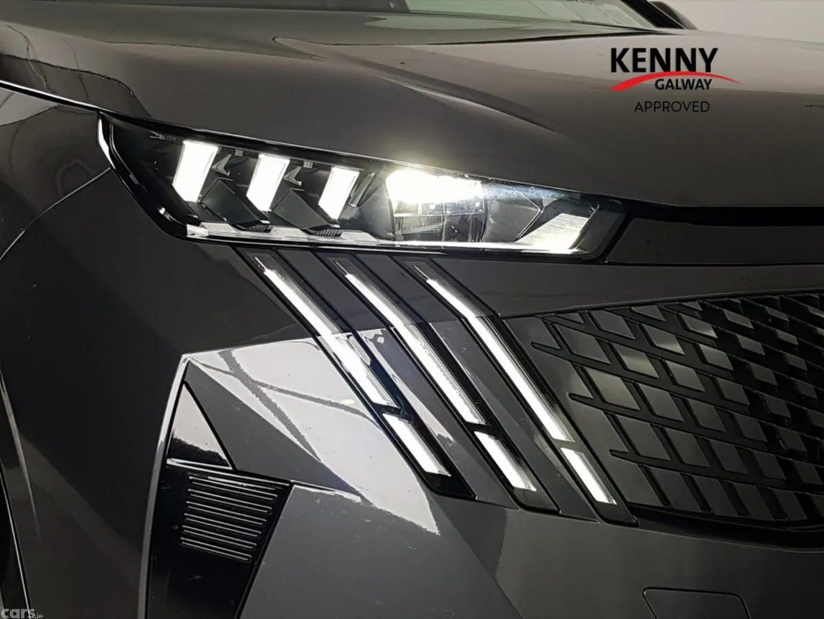 Peugeot 3008 MPV, Electric, 2025, Grey