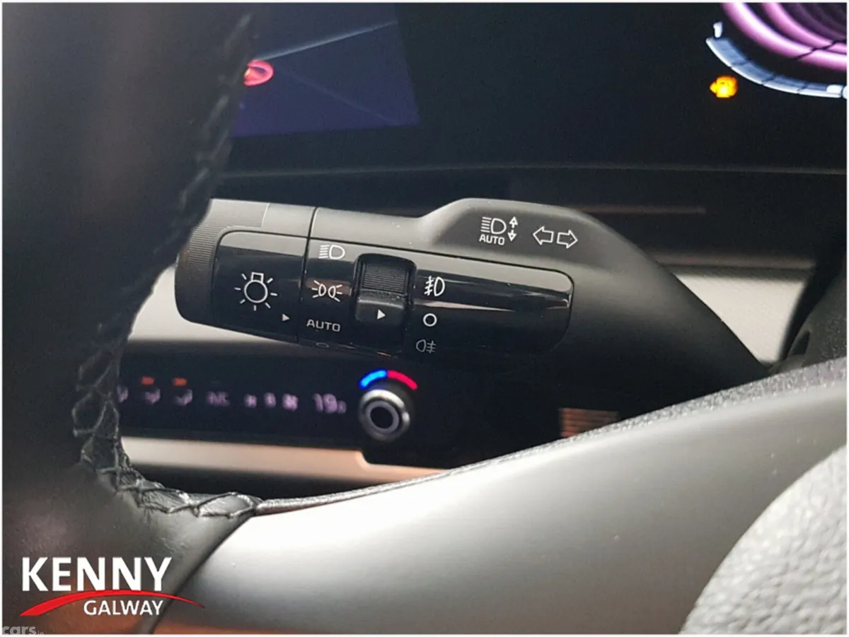 Kia Sportage MPV, Diesel, 2022, Black