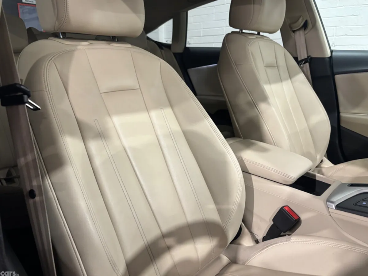 Audi A5 Hatchback, Diesel, 2021, Blue