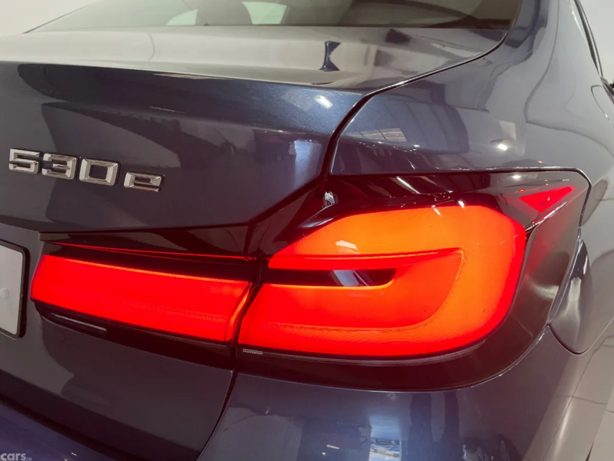 BMW 5-Series Saloon, Petrol Plug-in Hybrid, 2023, Blue