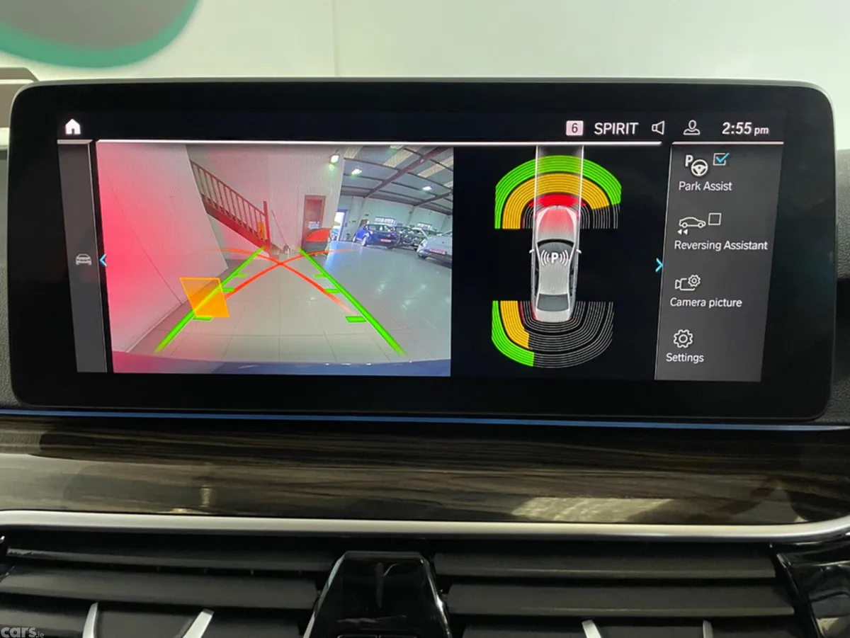 BMW 5-Series Saloon, Petrol Plug-in Hybrid, 2023, Blue