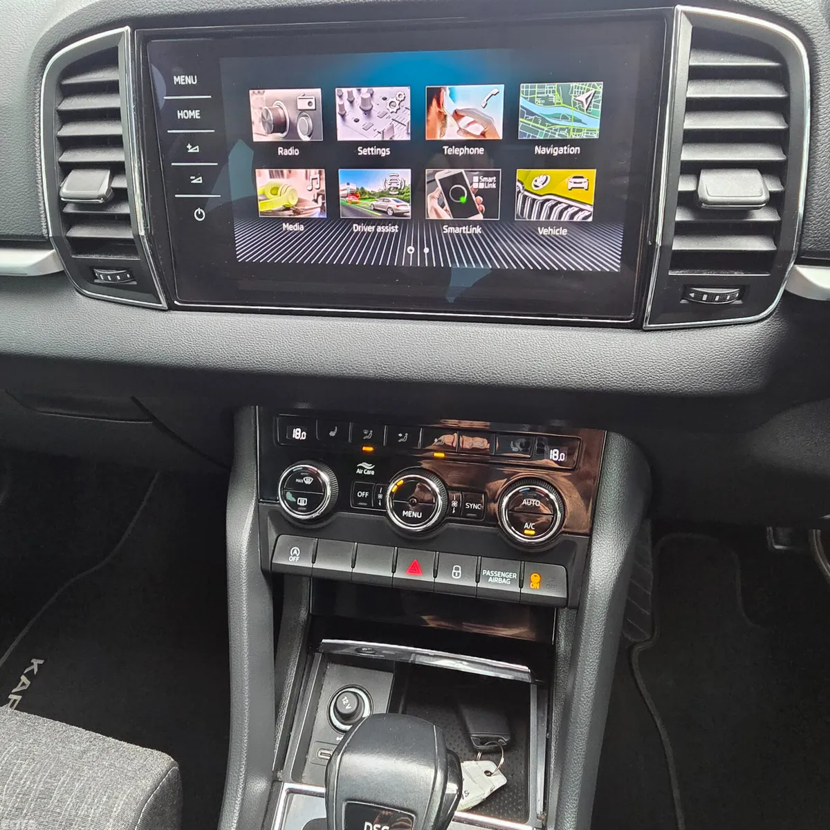 Skoda Karoq SUV, Petrol, 2021, Grey