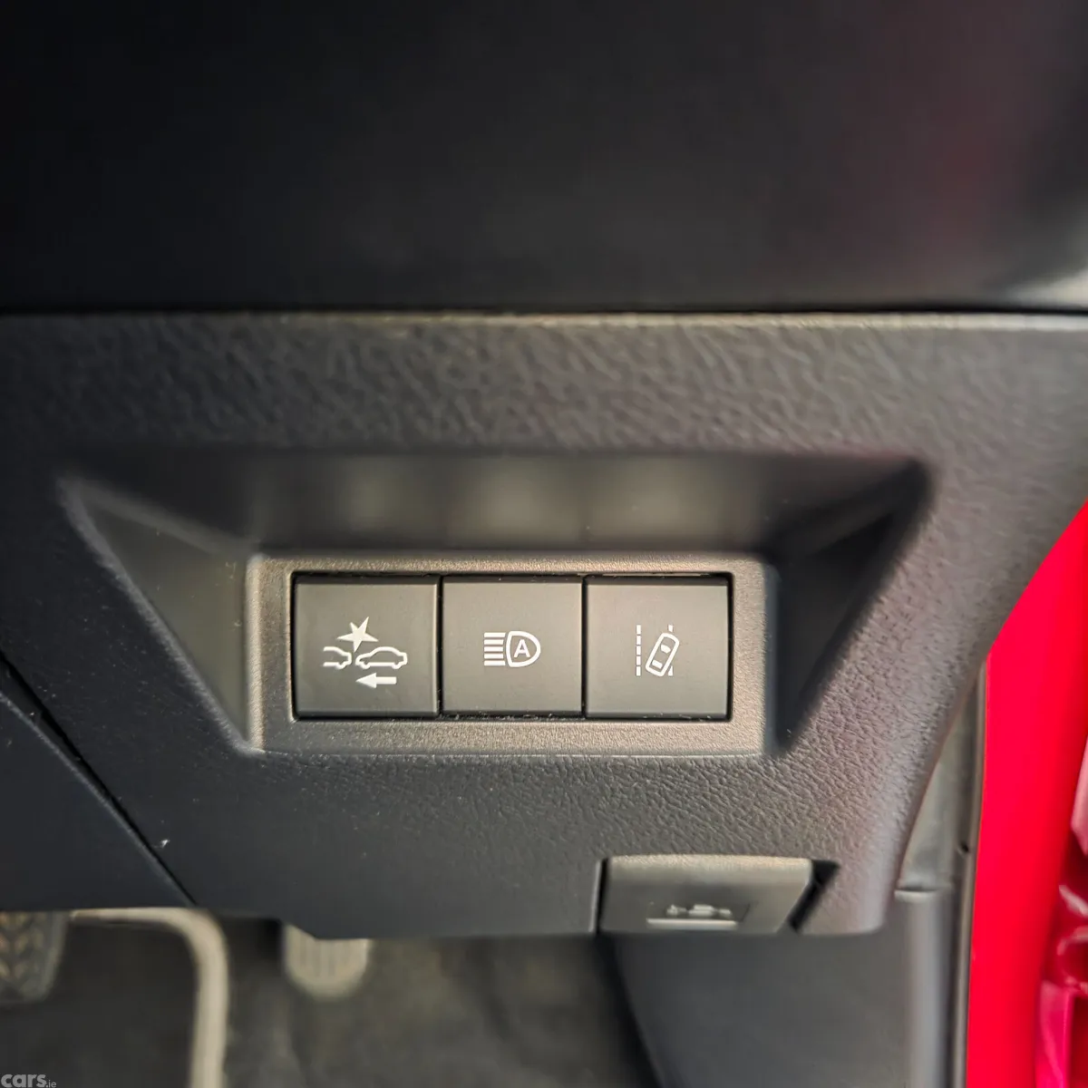 Toyota Yaris Hatchback, Petrol, 2019, Red