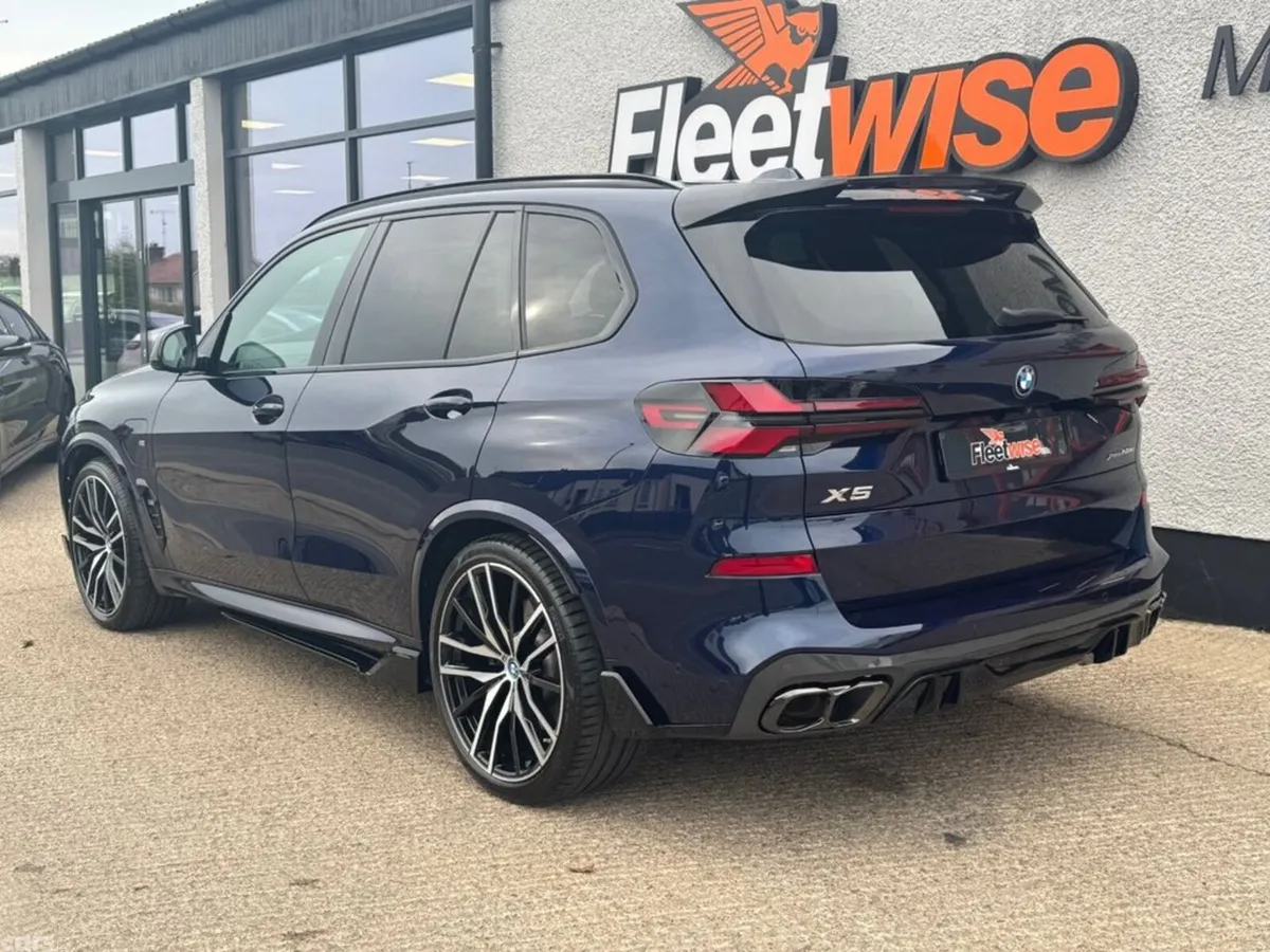 BMW X5 SUV, Petrol Hybrid, 2023, Blue