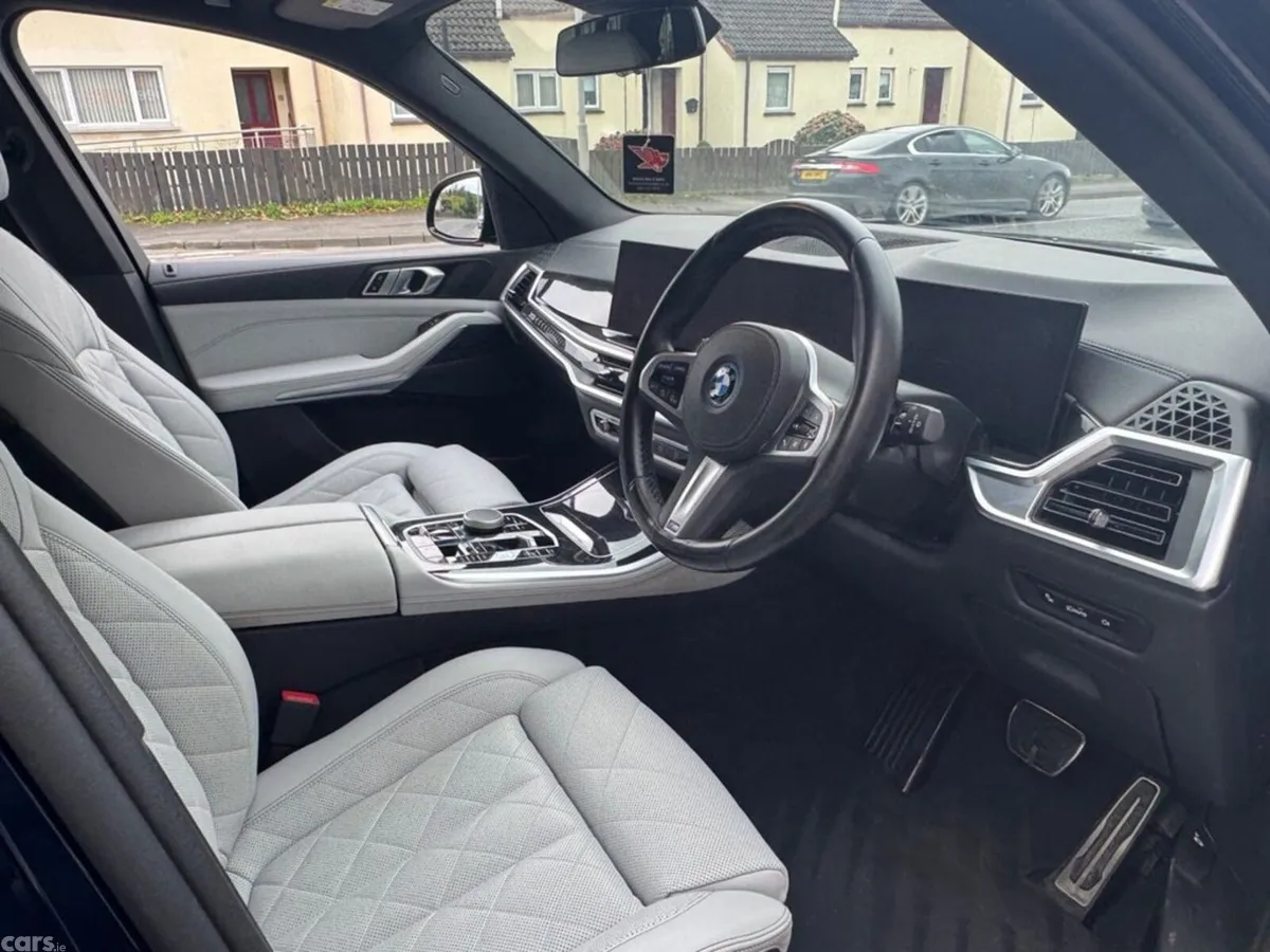 BMW X5 SUV, Petrol Hybrid, 2023, Blue