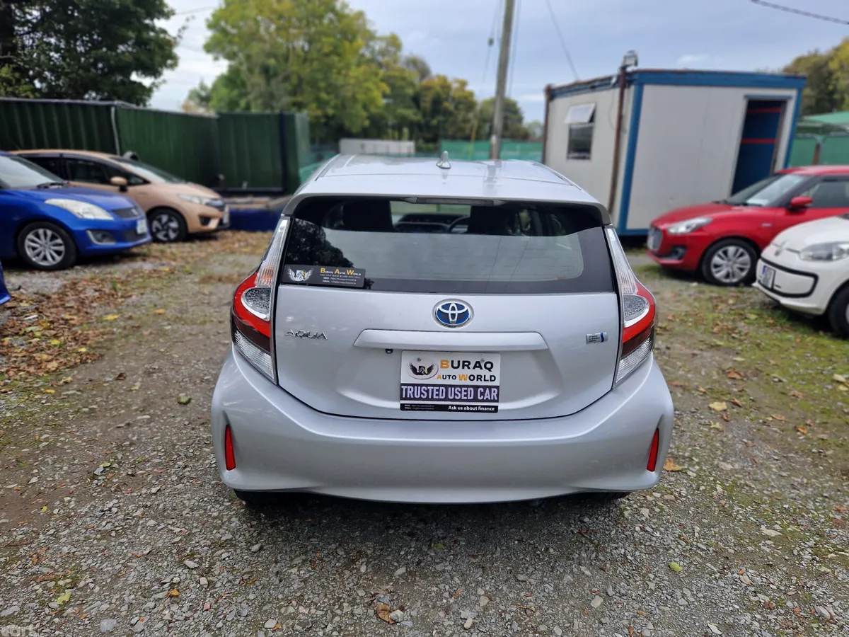Toyota Aqua Hatchback, Petrol Hybrid, 2020, Silver