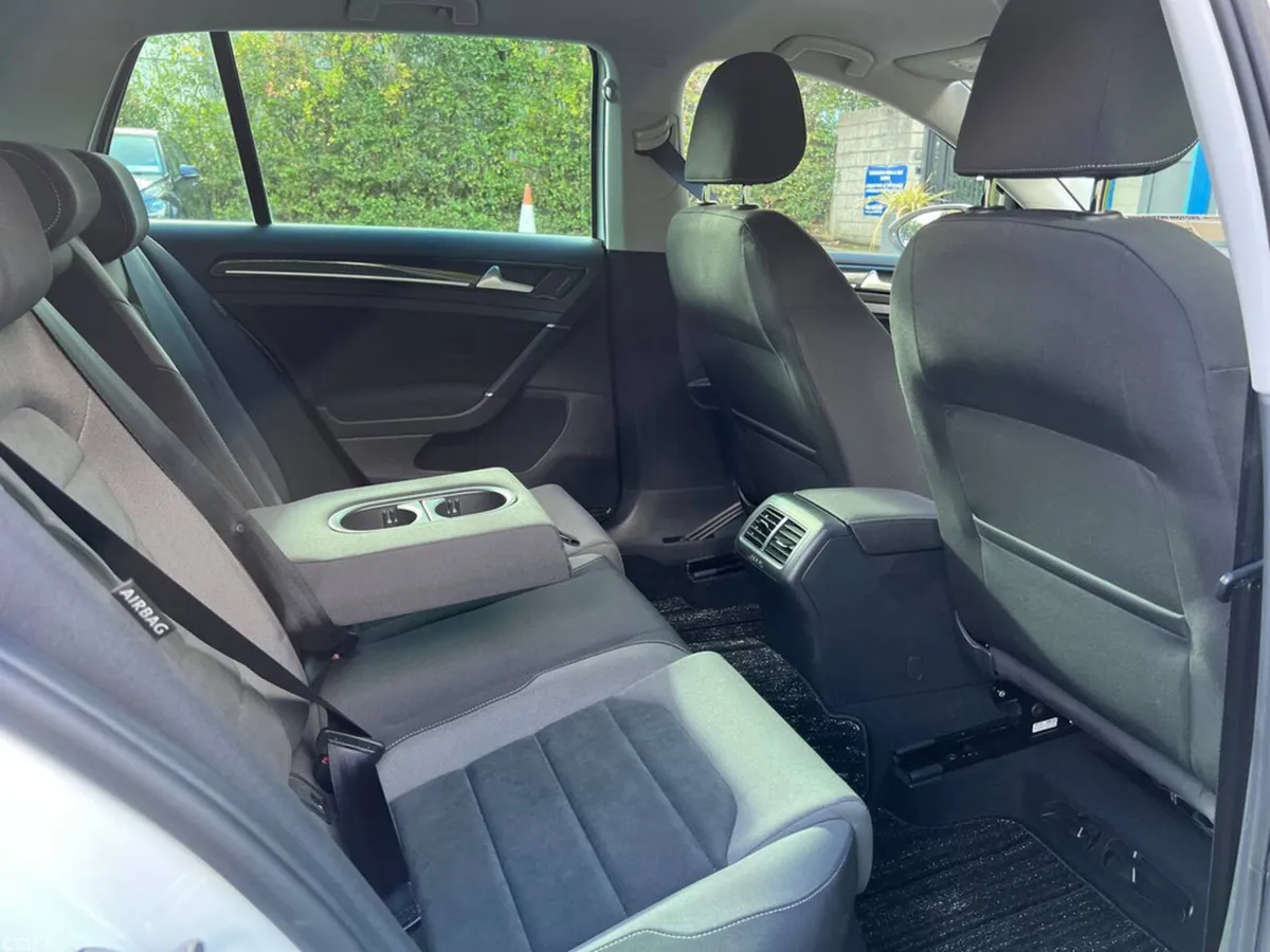 Volkswagen Golf Hatchback, Petrol, 2019, White