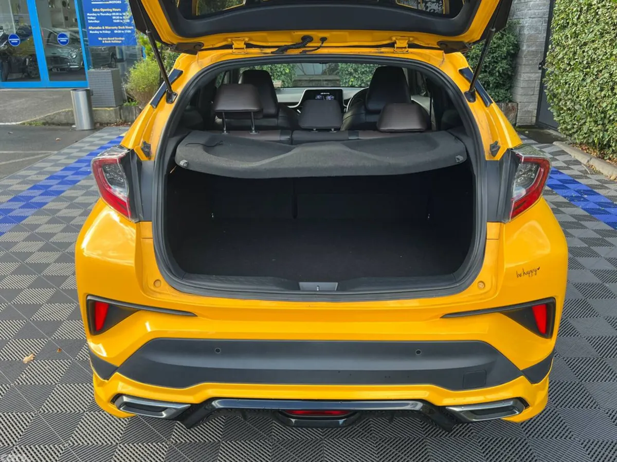 Toyota C-HR Hatchback, Petrol Hybrid, 2017, Yellow